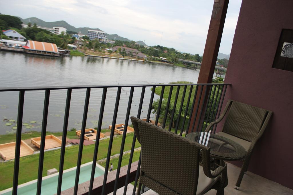 The Glory River Kwai Hotel Kanchanaburi Exterior photo